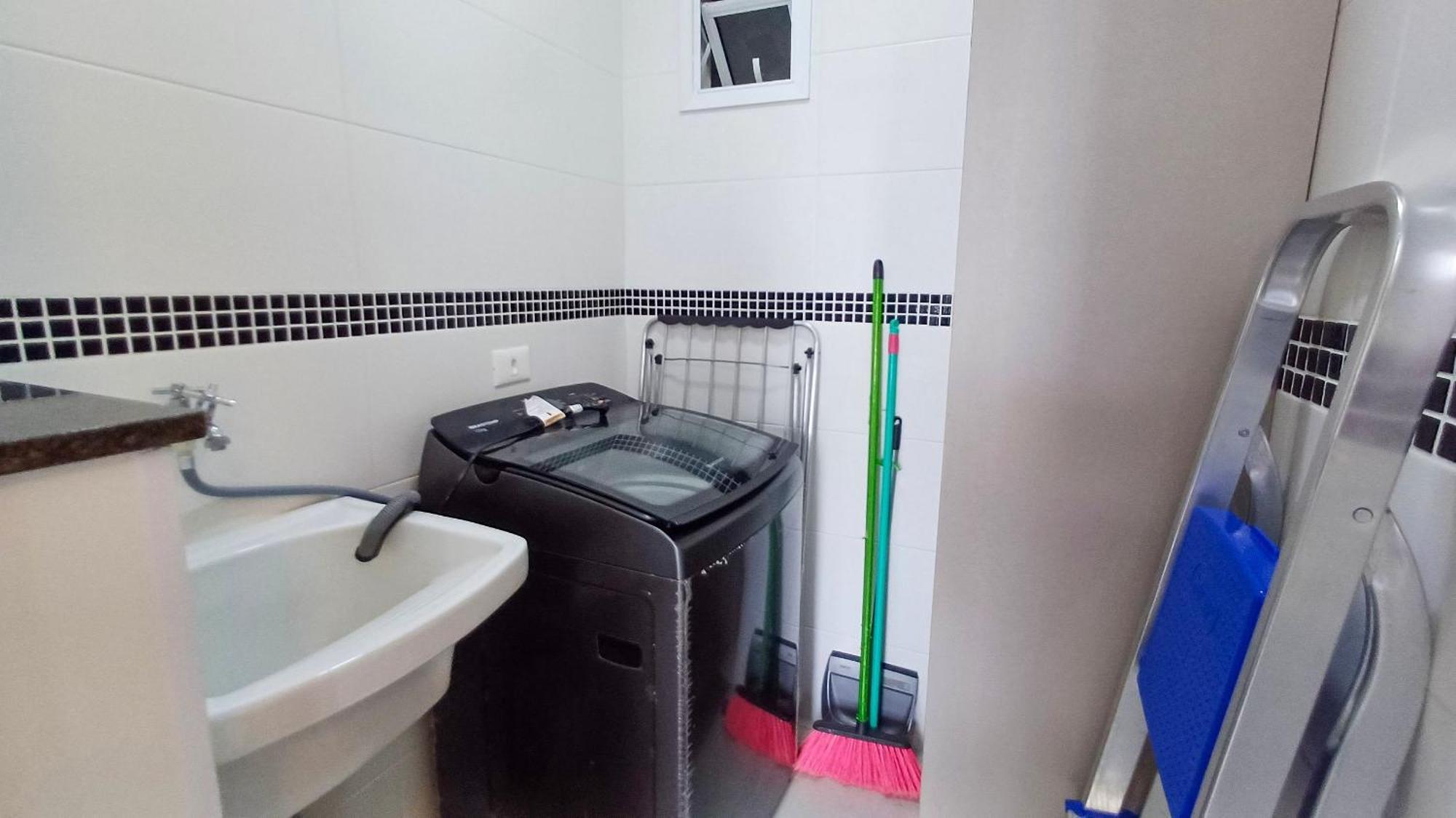 Vista 304 Apto Toninhas,